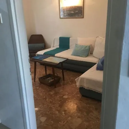 Sjajna - Garden * Jelsa (Hvar)